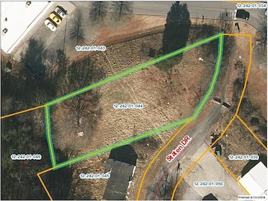 143 Staten St, Dalton, GA 30721 - photo 2