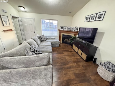 277 Grouse Ct, Hermiston, OR 97838 - photo 4