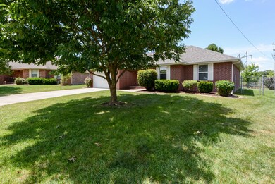 1101 S Mahogany Rd, Nixa, MO 65714 - photo 4