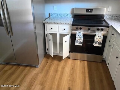 1817 Cobb Rd, Kinston, NC 28501 - photo 6