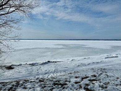 Mullett Lake Access