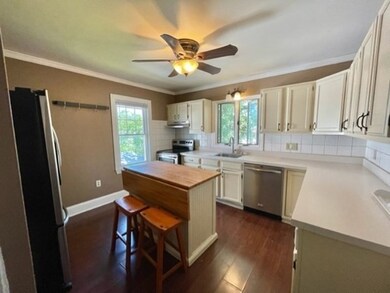 134 Faxon Rd unit 2, Quincy, MA 02171 - photo 2