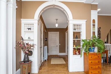 61 Gray St unit 2, Arlington, MA 02476 - photo 3