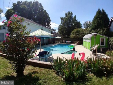 1517 Durwood Dr, Reading, PA 19609 - photo 4