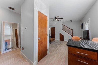 1088 Perry St unit A, Columbus, OH 43201 - photo 6