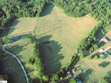 2056A Old Hundred Rd, Pelzer, SC 29669 - photo 2