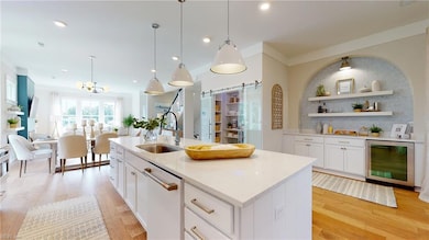 Mid Century Look -Model Home Images