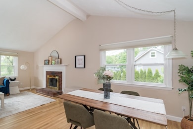 34 Brooks Rd, Wayland, MA 01778 - photo 4