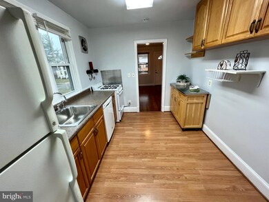 3712 Lawrence Ave, Kensington, MD 20895 - photo 7