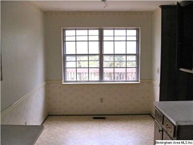 Eating area in kitchen