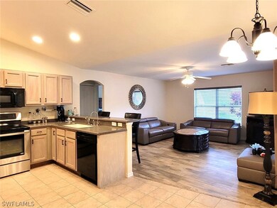 150 Ridgemont Dr, Lehigh Acres, FL 33972 - photo 4