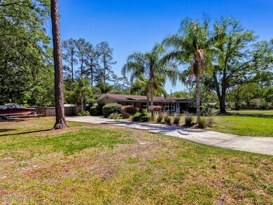 4883 Tara Woods Dr E, Jacksonville, FL 32210 - photo 2