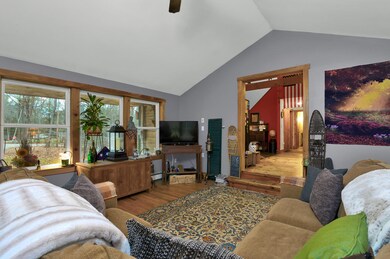 147 Weymouth Rd New Gloucester-large-005