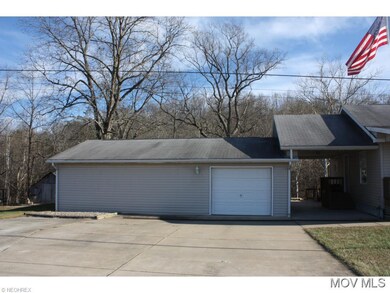 3 Stall Garage/Work Room
