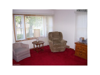 The living room is very bright and cheery...don't 