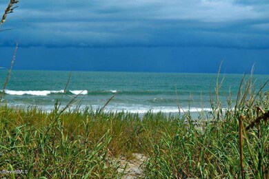 Beach in front of Sandprint
