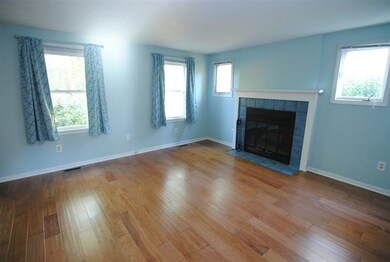 36 Albury Stone Cir unit U205, Nashua, NH 03063 - photo 2