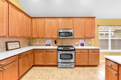 30418 Sunset Falls Dr, Spring, TX 77386 - photo 4