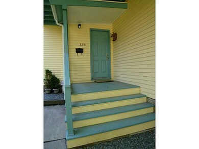 32 Bull St unit B, Newport, RI 02840 - photo 2