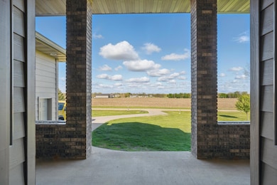 18_front door