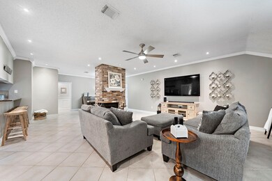 5108 Spring Branch Dr, Pearland, TX 77584 - photo 6