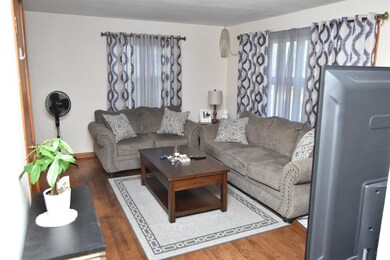 505 E Lake St, Griffith, IN 46319 - photo 3