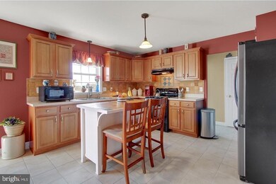 1514 Ridge Ave, Reading, PA 19607 - photo 5