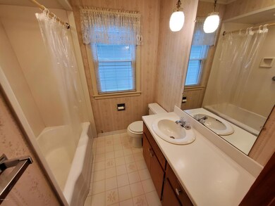 620 W Walnut St, Lock Haven, PA 17745 - photo 4