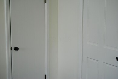 DUAL ENTRY CLOSETS