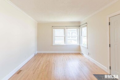 2023 N Fillmore St, Davenport, IA 52804 - photo 6