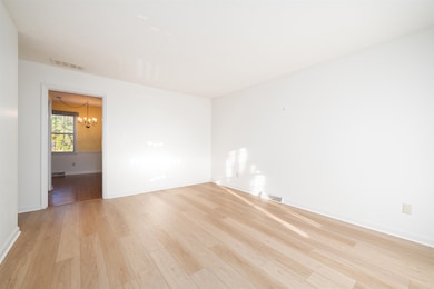 4001 Brentwood Dr, Owensboro, KY 42301 - photo 4