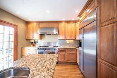This high-end kitchen has it all!