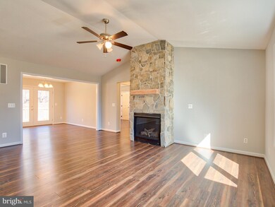 898 Strasburg Rd, Front Royal, VA 22630 - photo 7