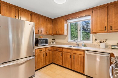 18-web-or-mls-131-seth-parker-rd
