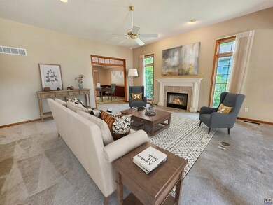 3909 SW Stonybrook Dr, Topeka, KS 66610 - photo 3