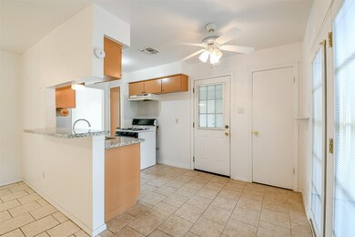 5310 Ridgeton Dr, Houston, TX 77053 - photo 6