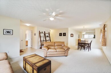 9315 Polaris Green Dr, Columbus, OH 43240 - photo 4