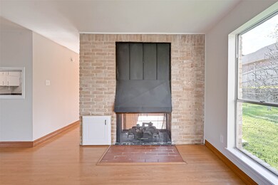 2216 Par Ln, Richmond, TX 77469 - photo 4