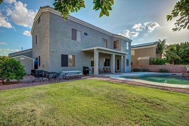 8862_Back Yard_2