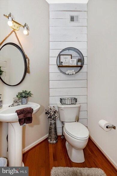 17815 Sinter Way, Hagerstown, MD 21740 - photo 4