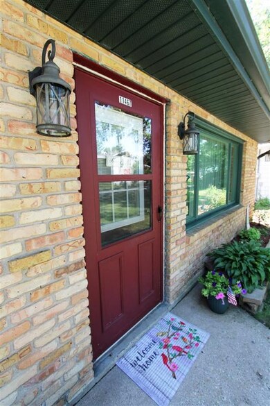 11467 E Oak St, Walkerton, IN 46574 - photo 3