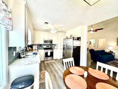 221 Mackenzie Ct, Canton, GA 30115 - photo 2