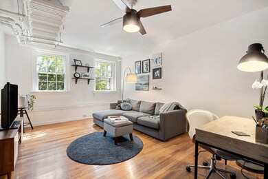 32 Marshal St unit 1, Brookline, MA 02446 - photo 3