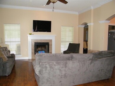 54 Ridgewood Dr, La Place, LA 70068 - photo 2