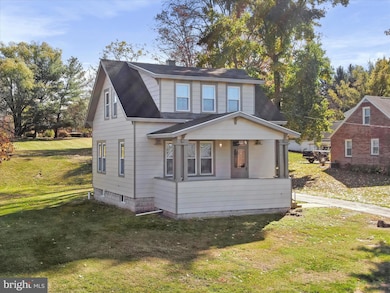 13082 Welty Rd, Waynesboro, PA 17268 - photo 2