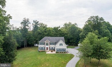 492 Crusader Dr, Sykesville, MD 21784 - photo 2