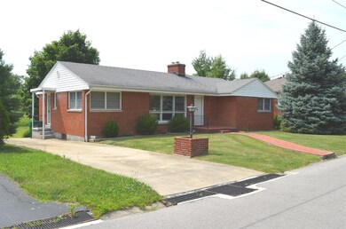 618 Elizabeth Ct, Harrodsburg, KY 40330 - photo 2