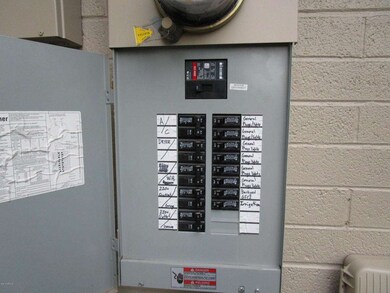 18 E Cairo Dr, Tempe, AZ 85282 - photo 7