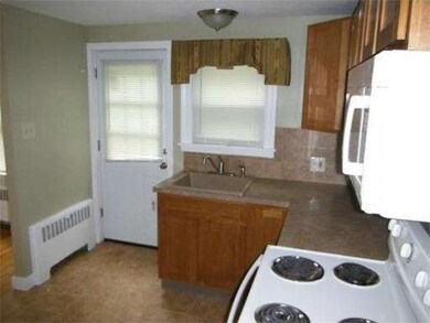 54 Reed St, Worcester, MA 01602 - photo 5