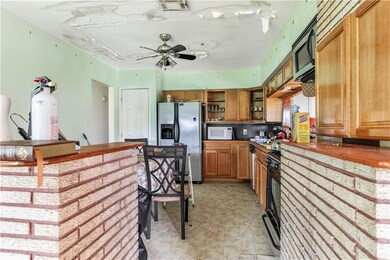 300 Parish Dr, Arabi, LA 70032 - photo 6